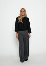 Load image into Gallery viewer, Tess Knit Shirt - Black
