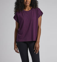 Load image into Gallery viewer, Luxe Tee - Eggplant

