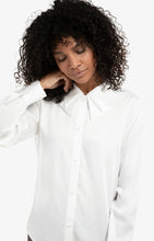 Load image into Gallery viewer, Blouse with bow detail - White
