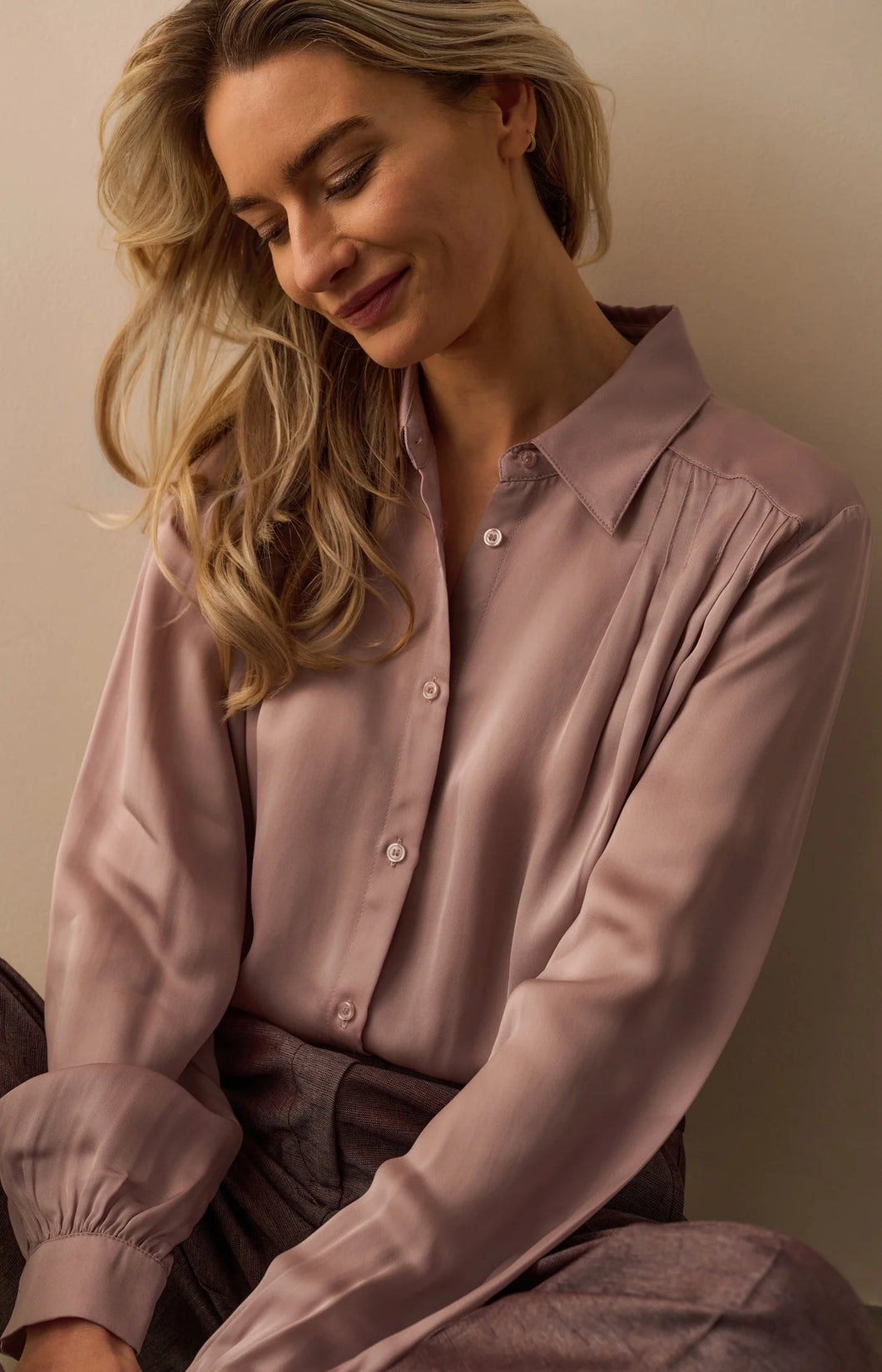 Satin finish blouse with pleated detail - Blush
