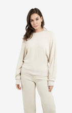 Load image into Gallery viewer, Boucle Sweater with batwing sleeve - Beige
