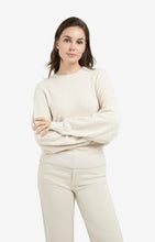 Load image into Gallery viewer, Boucle Sweater with batwing sleeve - Beige
