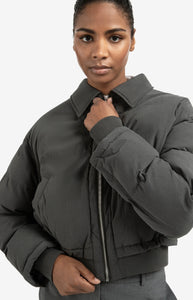 Cropped Puffer Jacket With Collar - Black