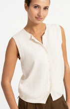 Load image into Gallery viewer, Knitted top with button detail - Off White
