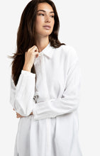 Load image into Gallery viewer, Long Blouse with Removable Collar &amp; Cuffs - White
