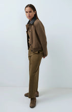 Load image into Gallery viewer, Jacket with contrast collar - Teak Brown Melange
