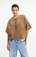 Load image into Gallery viewer, Oversize suedine jacket
