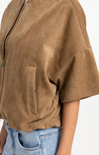 Load image into Gallery viewer, Oversize suedine jacket
