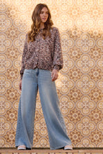 Load image into Gallery viewer, Crew Neck Cardigan - Almond Latte
