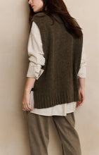 Load image into Gallery viewer, Sleeveless Sweater - Caper Melange

