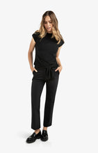 Load image into Gallery viewer, Sleeveless Sweater with knot detail and shimmer - Black
