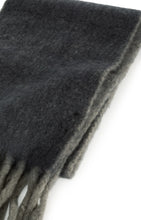 Load image into Gallery viewer, Soft woven scarf with fringe - Full Moon Grey
