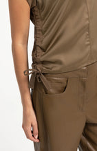 Load image into Gallery viewer, Top with drawstring details - Teak Brown
