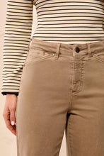 Load image into Gallery viewer, Comfort Stretch 30" Wide Leg Pant - Fossil
