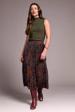 Load image into Gallery viewer, Plisse Floral Print Skirt
