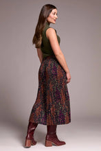 Load image into Gallery viewer, Plisse Floral Print Skirt
