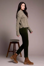 Load image into Gallery viewer, Crew Neck Sweater - Olive Leaf

