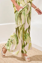 Load image into Gallery viewer, Flowy Linen Pant - Mint Leaf
