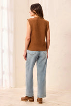 Load image into Gallery viewer, Soft Crew Neck Sleeveless Sweater - Hazelwood
