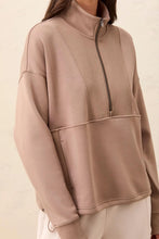 Load image into Gallery viewer, Techno Lux 1/4 Zip Pullover - Fossil
