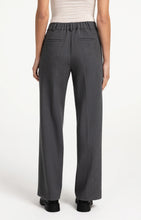 Load image into Gallery viewer, Straight Leg Trouser - Anthracite
